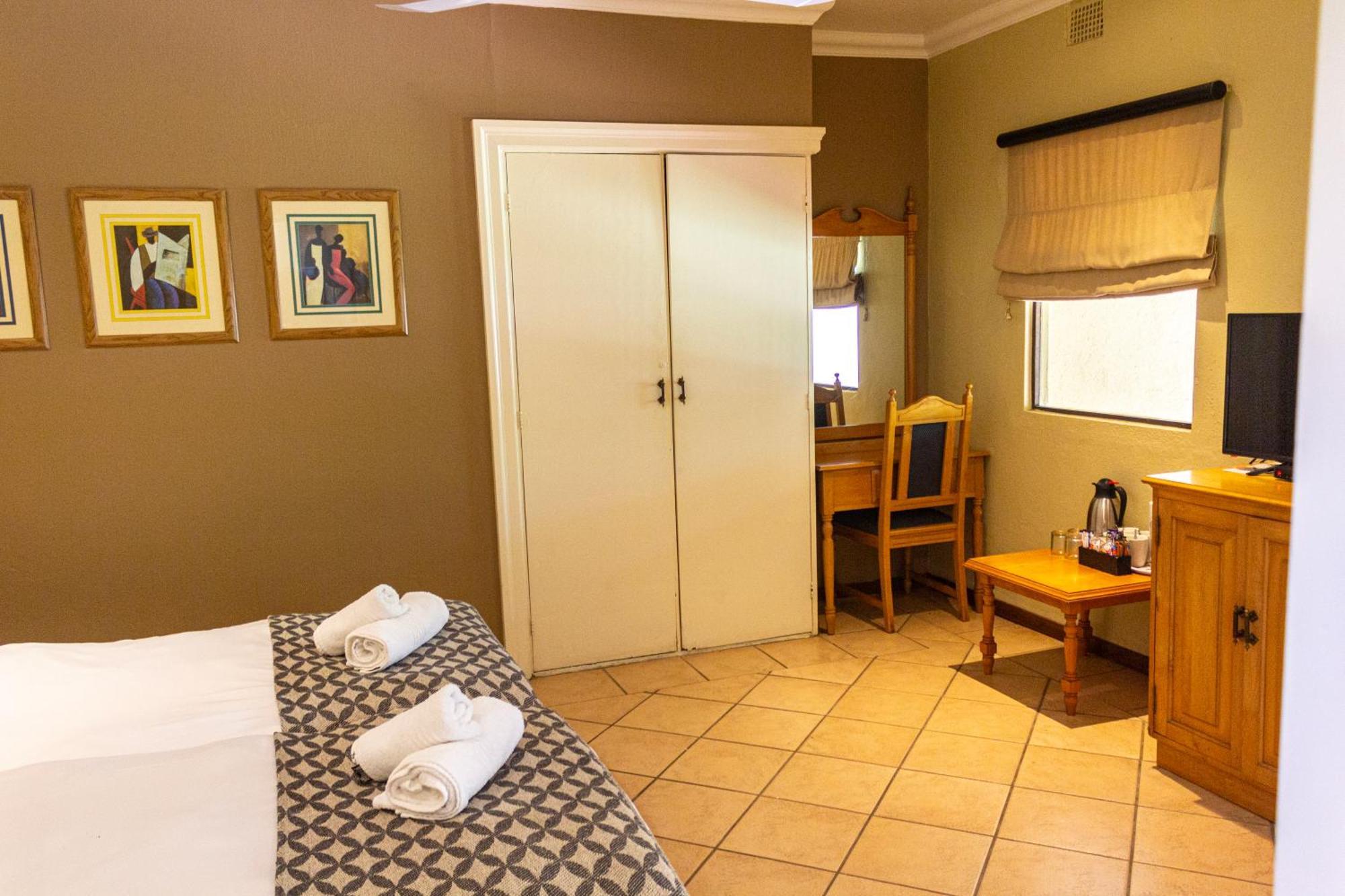 Hotel Numbi & Garden Suites Hazyview Eksteriør billede